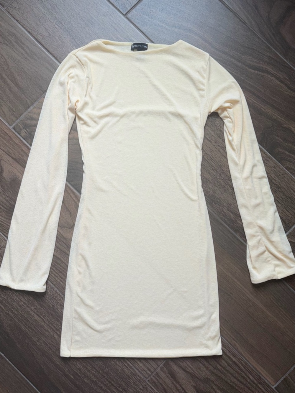 Women’s Long-Sleeve Boatneck Mini Dress - Picture 3 of 5